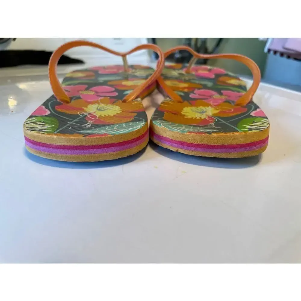 Vera Bradley beautiful flowery
